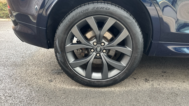 Land Rover Discovery Sport 2.0 D200 R-Dynamic HSE 5dr Auto Diesel Station Wagon